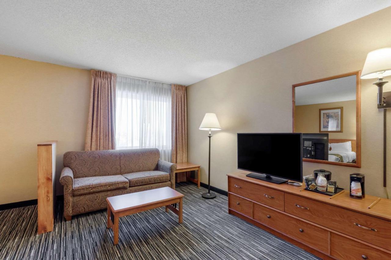 Quality Inn & Suites Wellington - Fort Collins Dış mekan fotoğraf
