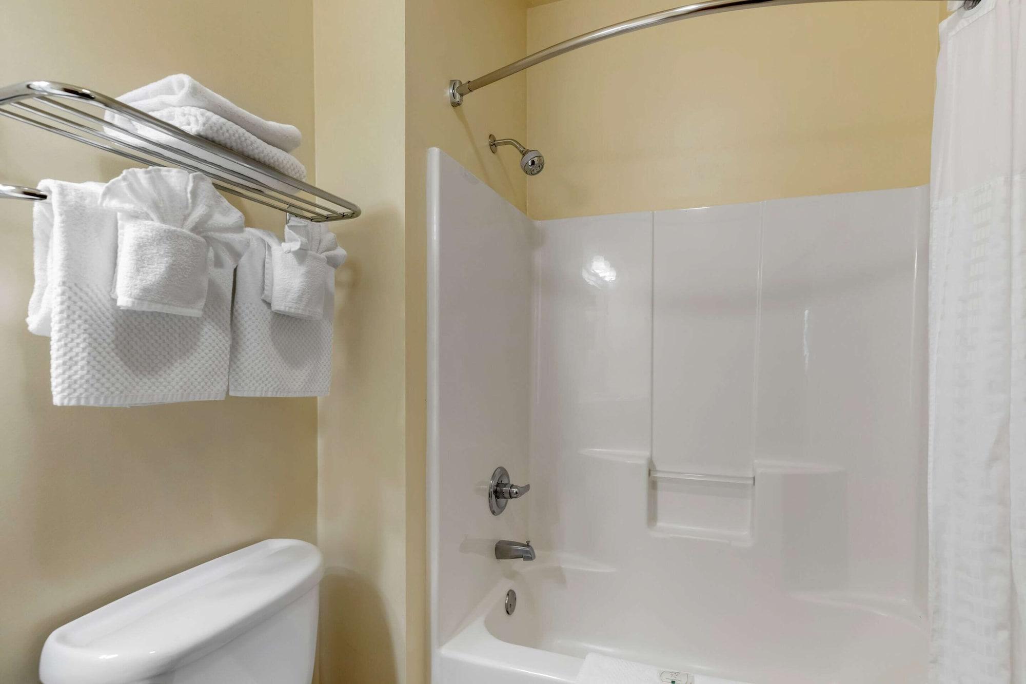 Quality Inn & Suites Wellington - Fort Collins Dış mekan fotoğraf