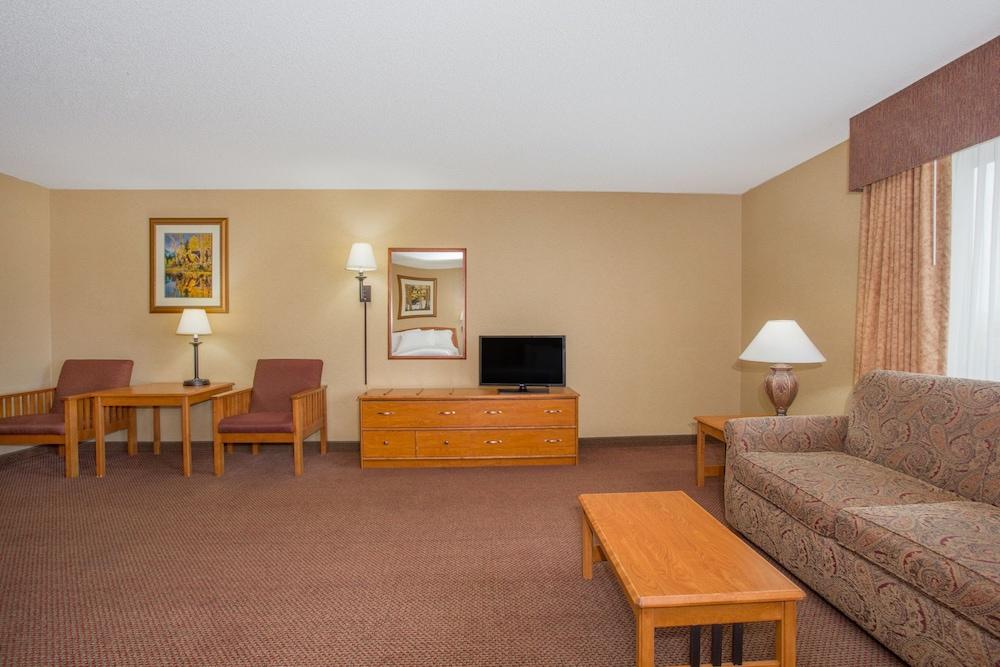 Quality Inn & Suites Wellington - Fort Collins Dış mekan fotoğraf