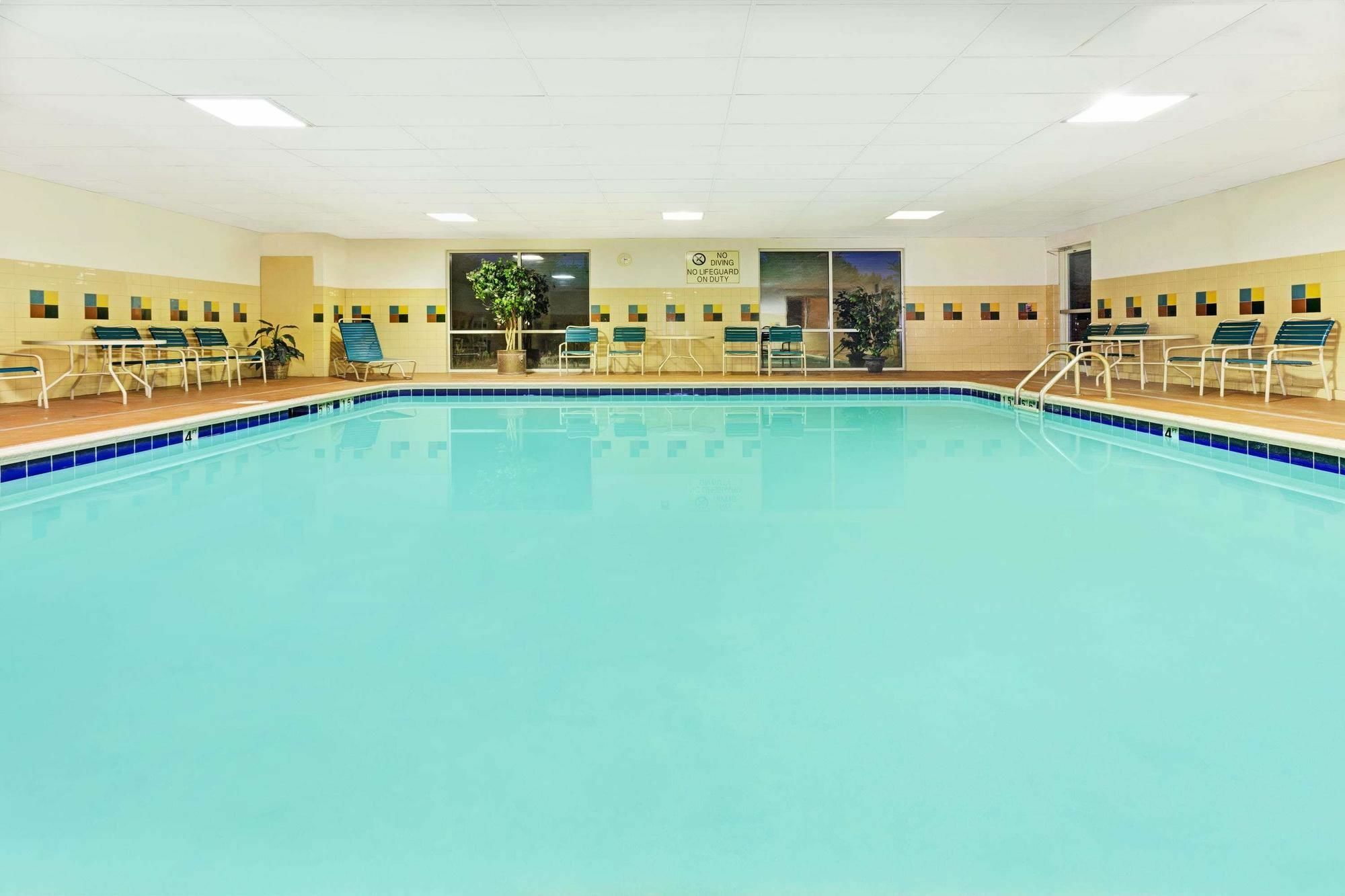 Quality Inn & Suites Wellington - Fort Collins Dış mekan fotoğraf